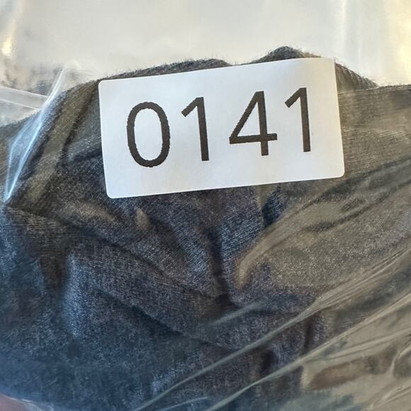 banana republic women’s timeless gray long sleeve crew neck t-shirt size xl - Picture 4 of 4